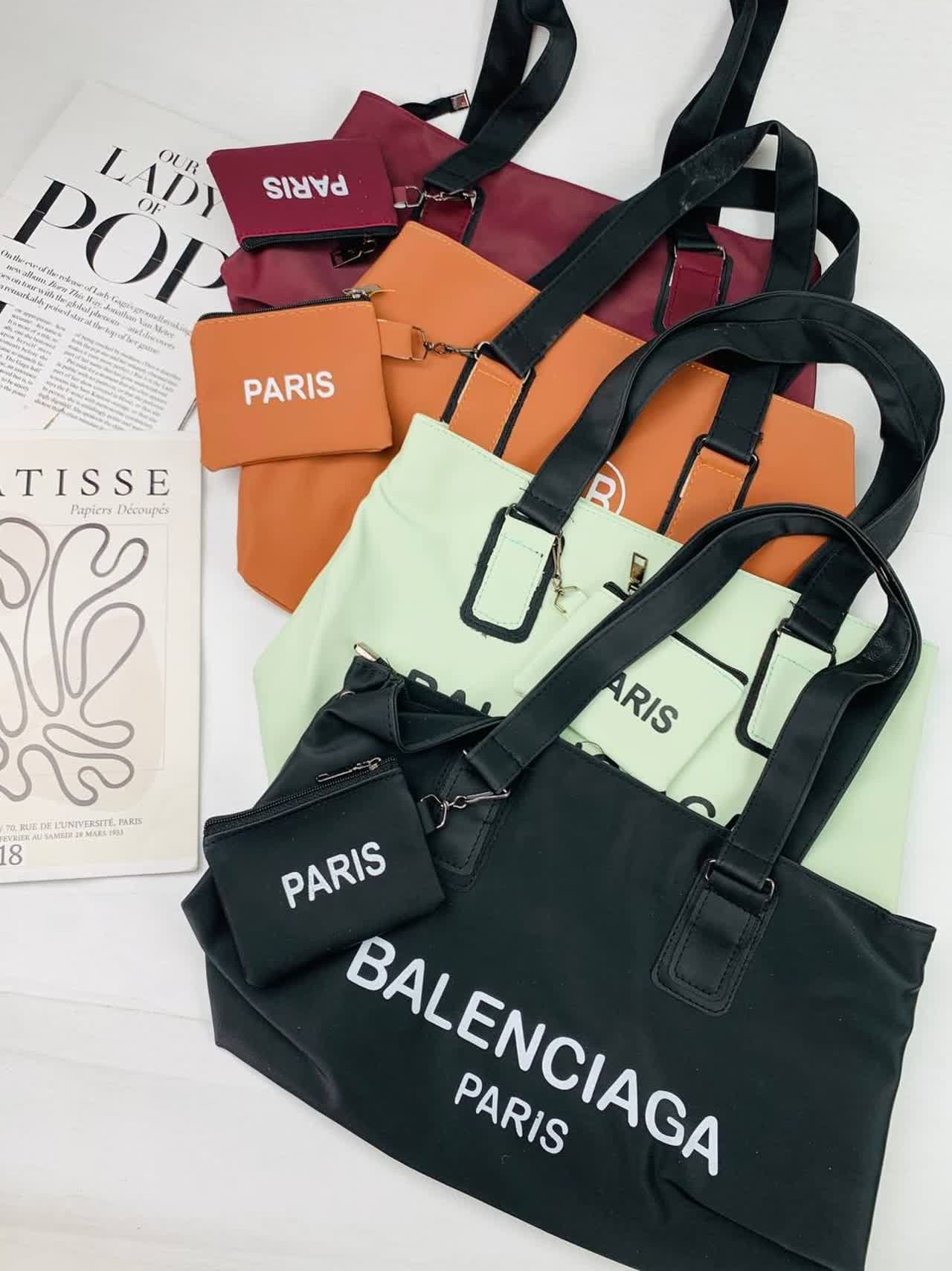 کیف جادار زنانه طرح بالنسیاگا کد b880 1 کیف جادار زنانه طرح بالنسیاگا کد b880