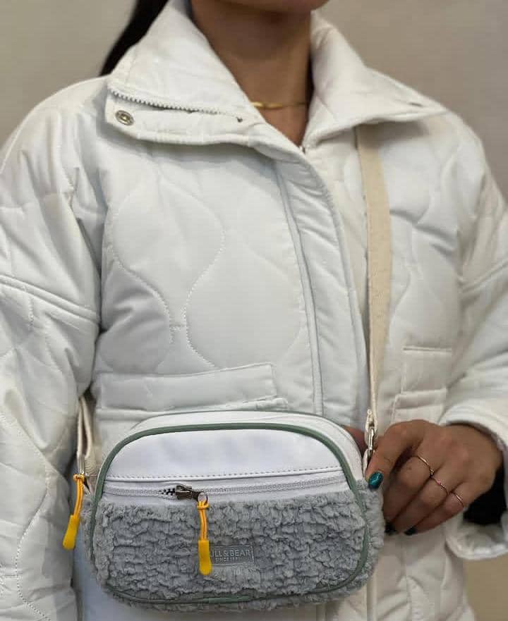 کیف پشمی تدی جلو زیپ دار کد b302 2 کیف پشمی تدی جلو زیپ دار کد b302